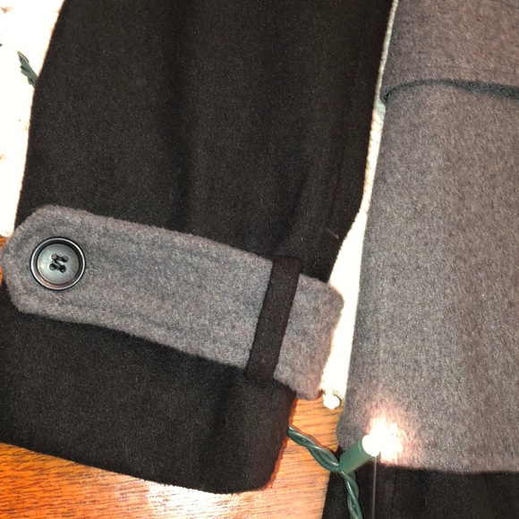 Black and grey pea coat - Picture 3 of 4